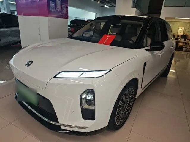 Фотография автомобиля — Nio ES8