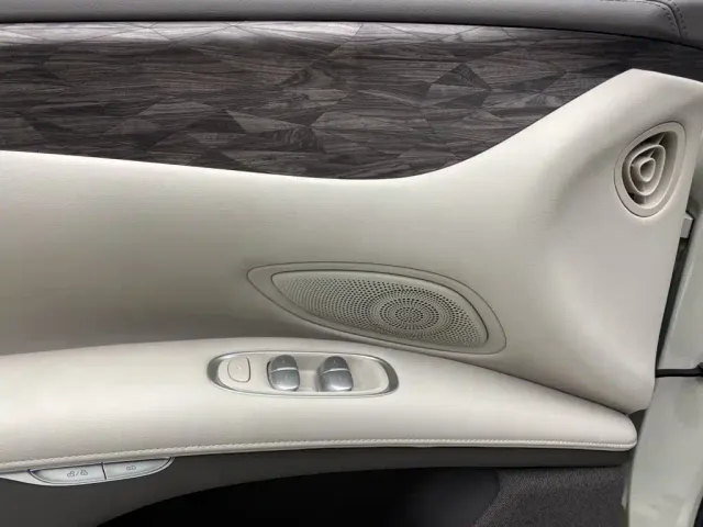 IM Motors LS7 — Фото автомобиля 24