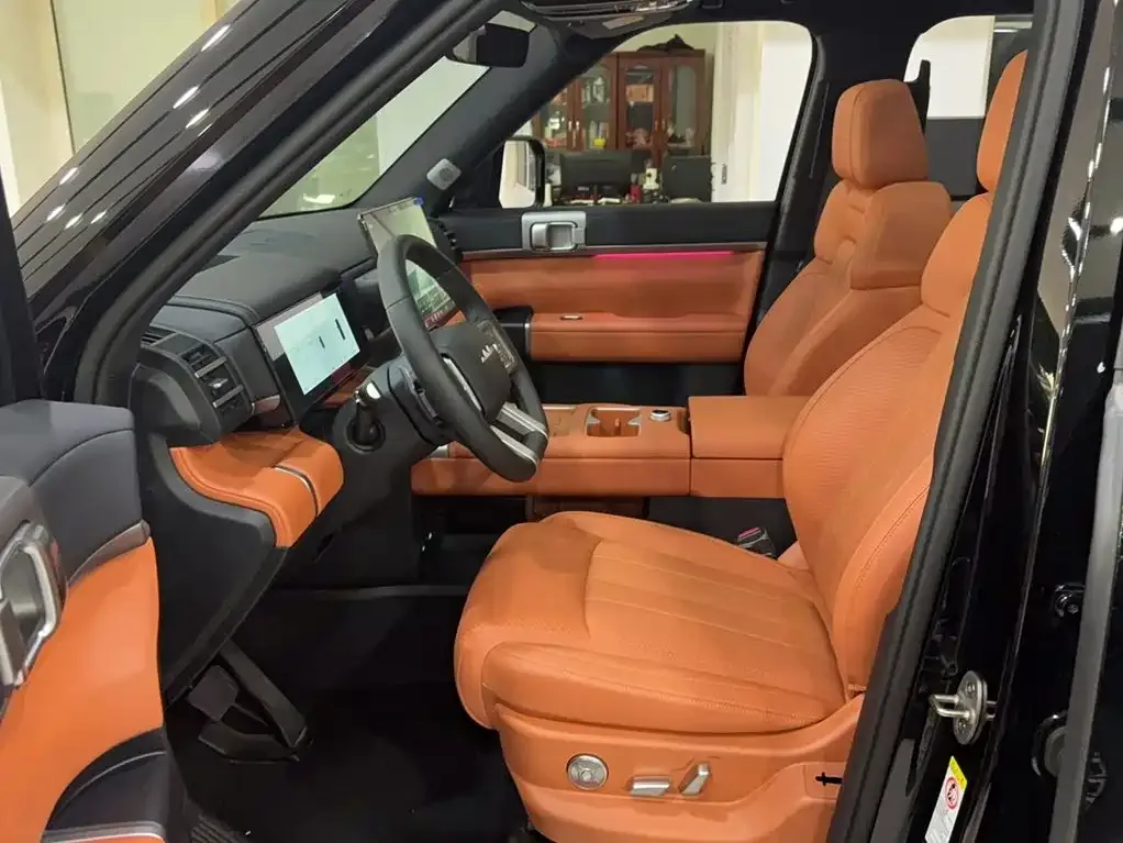 Fang Cheng Bao Titanium 7 2025 190KM All-Wheel Drive Max Edition — Фото автомобиля 8