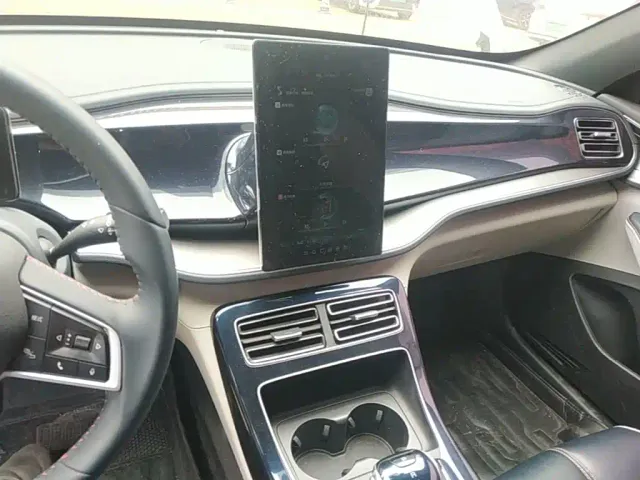 BYD Qin PLUS — Фото автомобиля 12