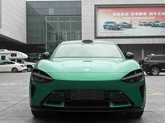 Xiaomi Auto Xiaomi YU7 2025 Extended Range AWD Pro — Фото автомобиля 2