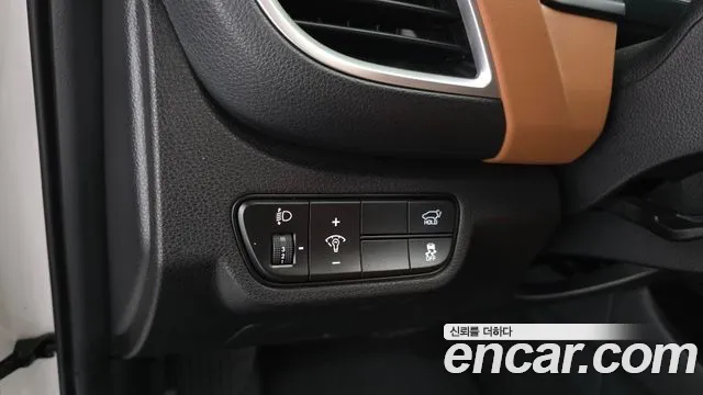 Kia Seltos — Фото автомобиля 28