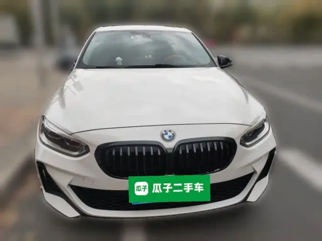 BMW 1 Series — Фото автомобиля 2