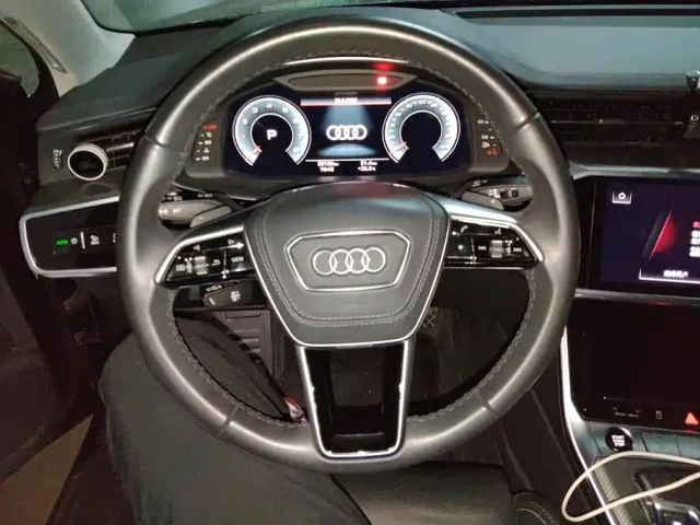 Audi A6L — Фото автомобиля 15