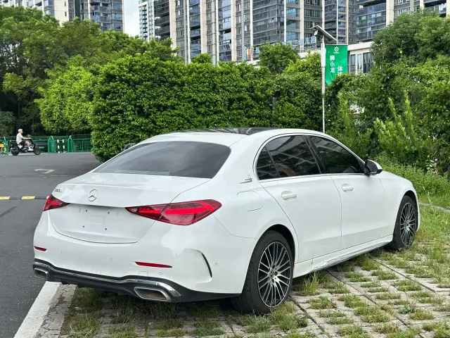 Mercedes-Benz C-Class — Фото автомобиля 3