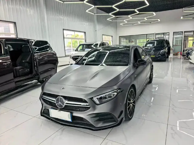 Фотография автомобиля — Mercedes-Benz A-Class AMG