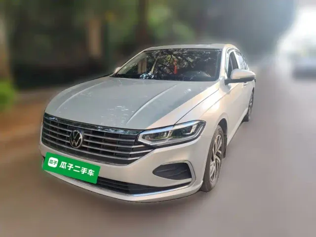 Фотография автомобиля — Volkswagen Lavida