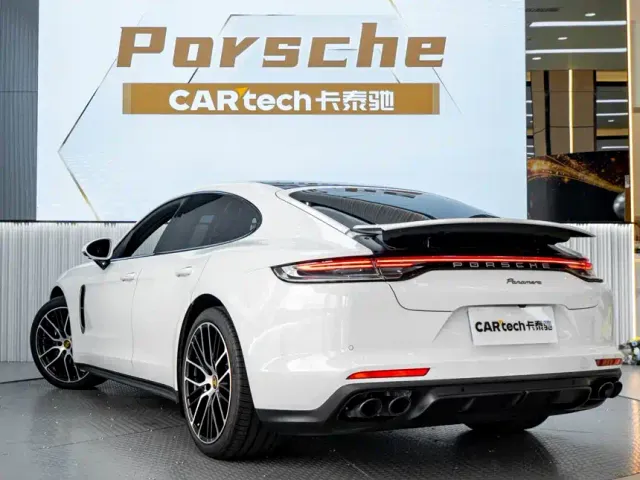 Porsche Panamera — Фото автомобиля 6