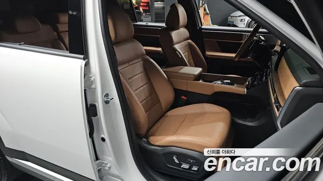 Hyundai Santa Fe MX5 — Фото автомобиля 16