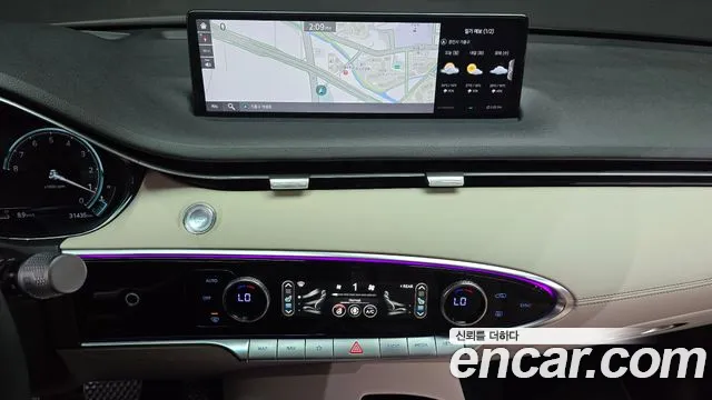 Genesis GV70 2.5T Бензин AWD — Фото автомобиля 14