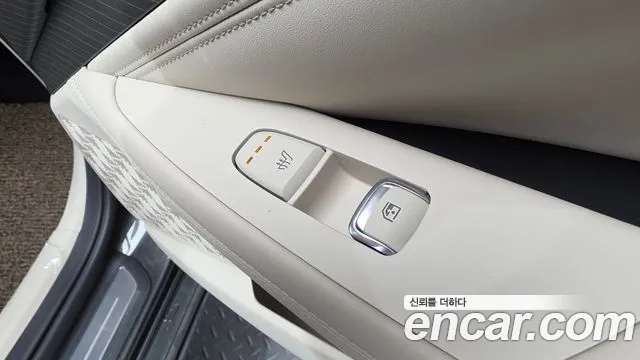 Kia K8 The New K8 2.5 Бензин 2WD — Фото автомобиля 19