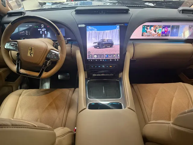 BYD U8L — Фото автомобиля 5