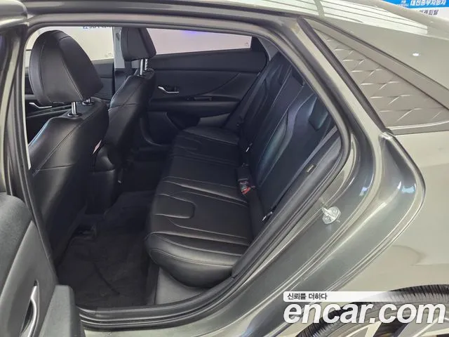 Hyundai AVANTE Новый Avante (CN7) — Фото автомобиля 7