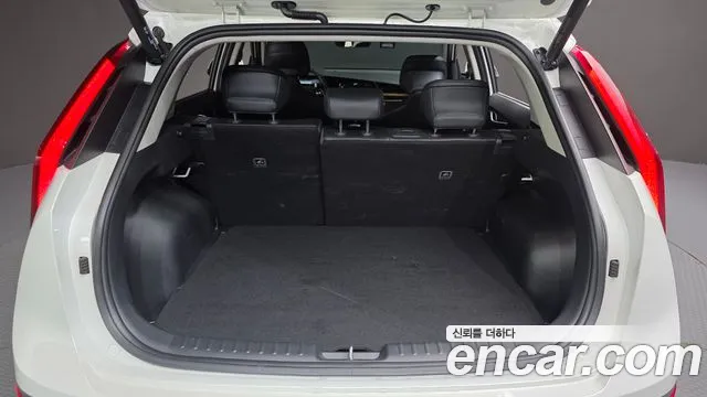Kia Niro The All New Niro — Фото автомобиля 30
