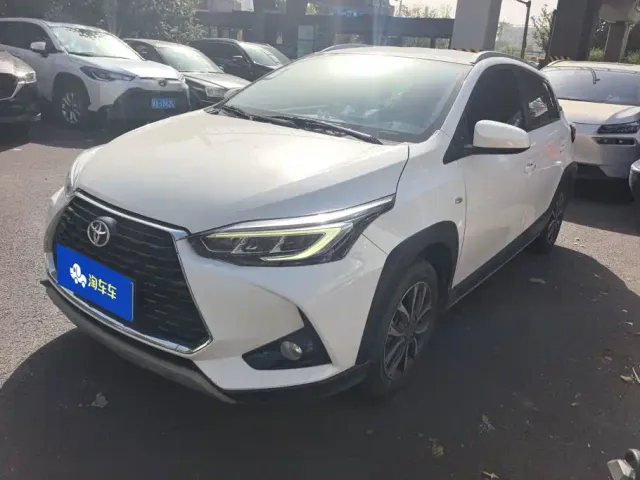 Фотография автомобиля — Toyota YARiS L Zhi Xuan