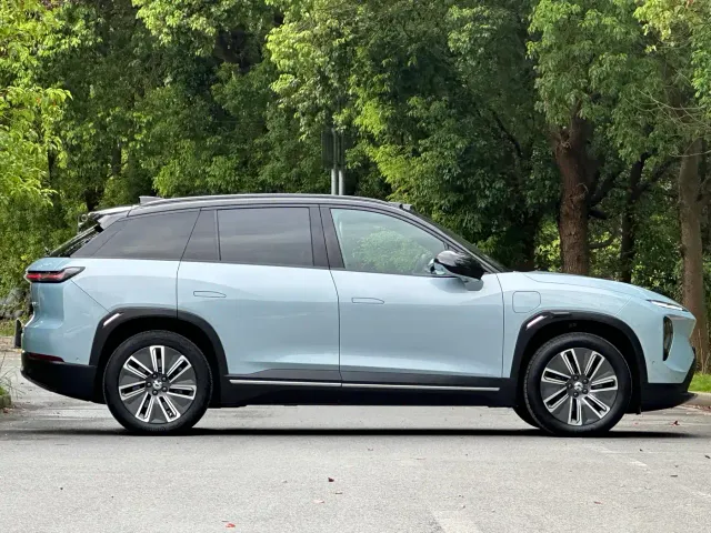 Nio ES7 — Фото автомобиля 2