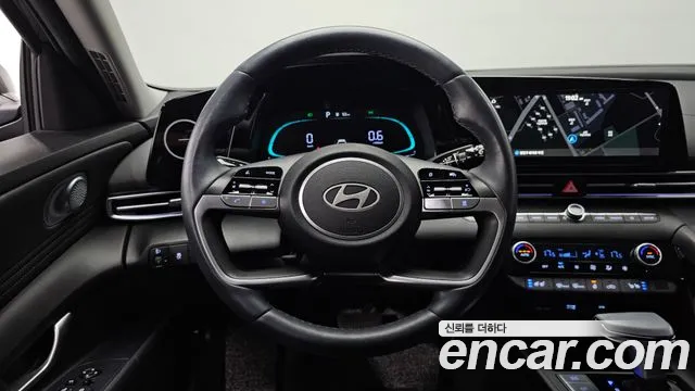 Hyundai AVANTE Новый Avante (CN7) — Фото автомобиля 12
