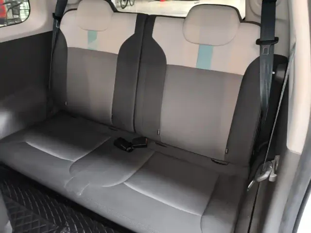 Changan Lumin — Фото автомобиля 16