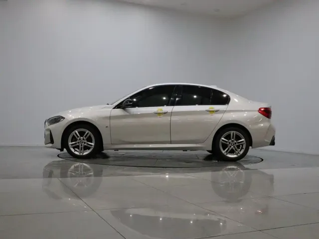 BMW 1 Series — Фото автомобиля 8