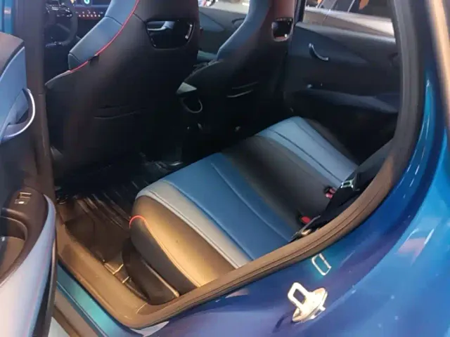 BYD Dolphin — Фото автомобиля 16