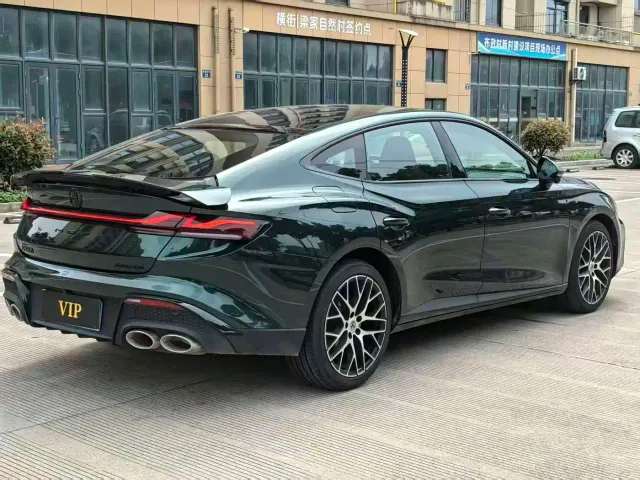 MG 7 — Фото автомобиля 12