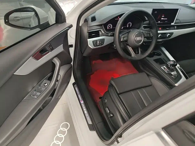 Audi A4L — Фото автомобиля 15