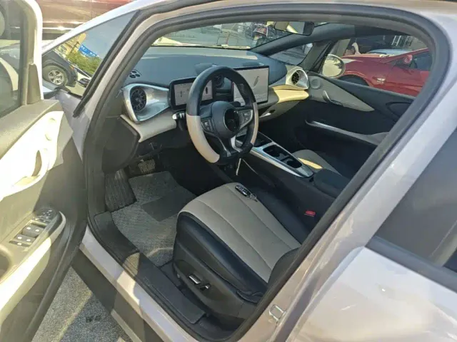 BYD Dolphin — Фото автомобиля 15