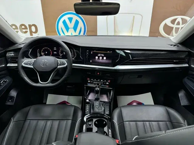 Volkswagen Passat — Фото автомобиля 9