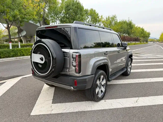 BAIC BJ40 — Фото автомобиля 10
