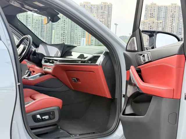 BMW X6 M — Фото автомобиля 6