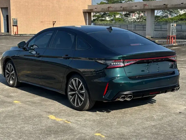 Chery Arrizo 8 — Фото автомобиля 9
