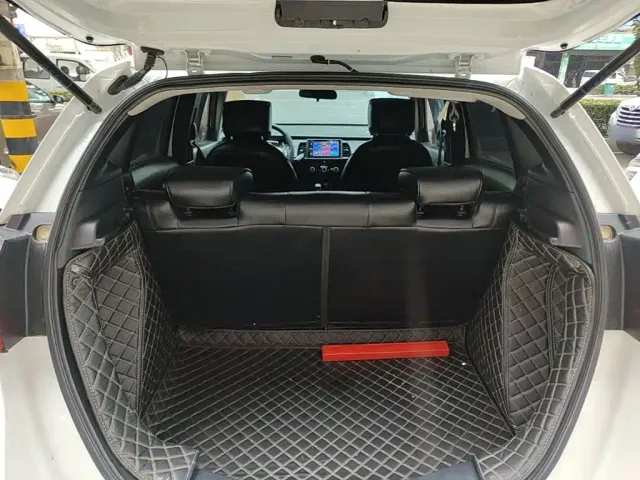 Honda Fit — Фото автомобиля 18