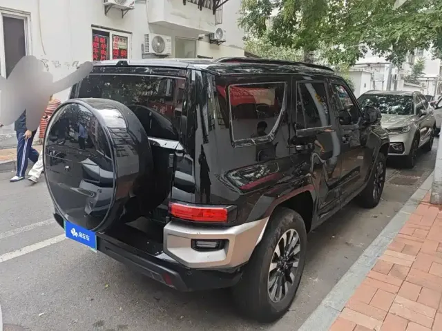 Tank Tank 700 New Energy 2024 Hi4-T Extreme Edition — Фото автомобиля 3