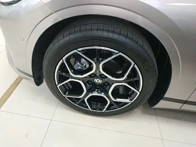 Changan Qiyuan A07 — Фото автомобиля 24