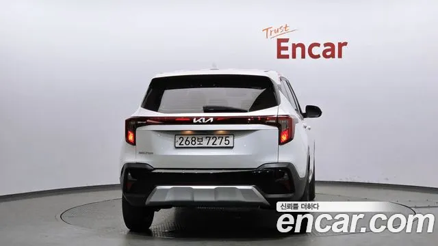 Kia Seltos Бензин 1.6 турбо 2WD — Фото автомобиля 4
