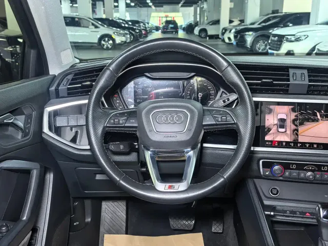 Audi Q3 Sportback — Фото автомобиля 12