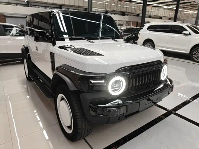 iCAR V23 — Фото автомобиля 3