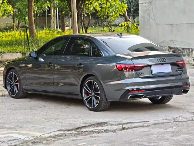 Audi A4L — Фото автомобиля 7
