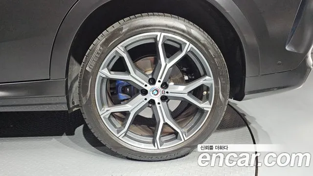 BMW X6 G06 — Фото автомобиля 6