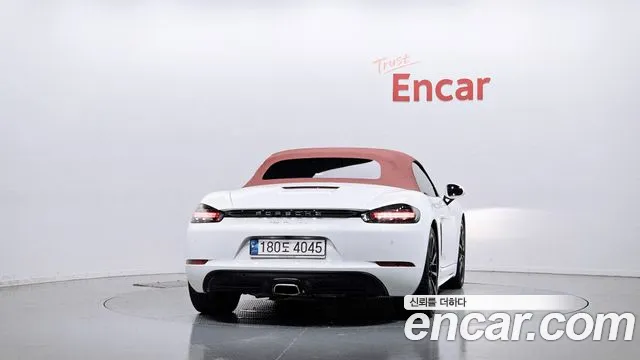 Porsche 718 — Фото автомобиля 4