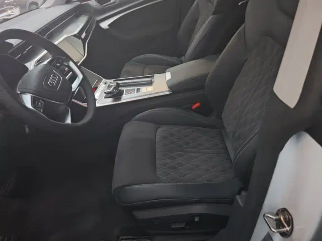 Audi A7L — Фото автомобиля 14