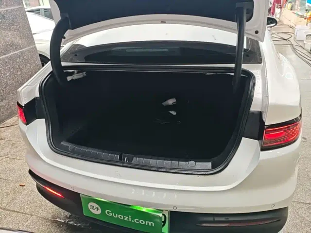 BYD Seal 05 DM-i — Фото автомобиля 18