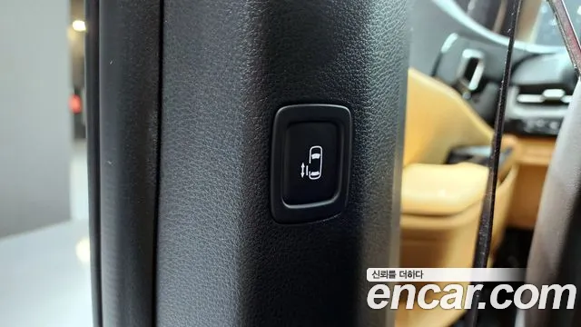 Kia Canival Carnival 4 поколение Бензин 11 мест Prestige — Фото автомобиля 16