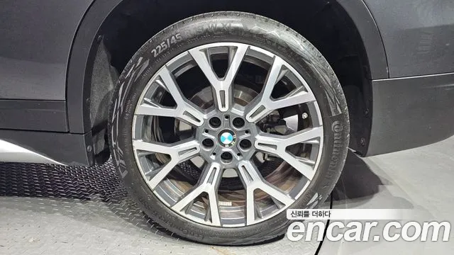 BMW X1 — Фото автомобиля 20