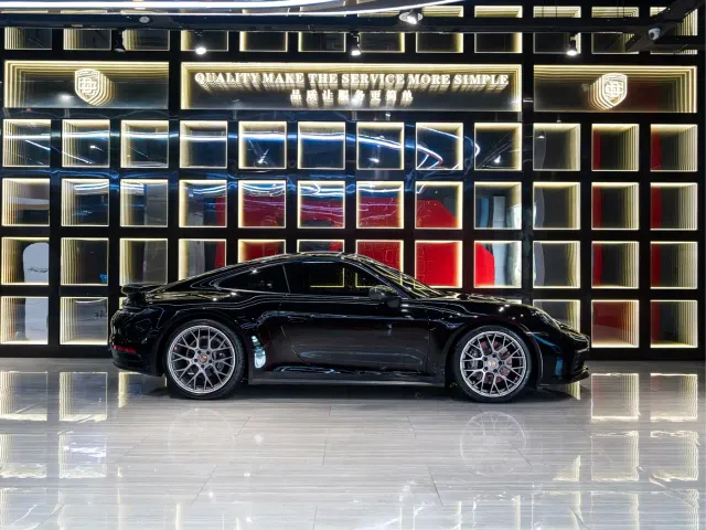 Porsche 911 — Фото автомобиля 7