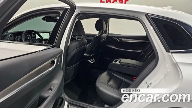 Hyundai Grandeur — Фото автомобиля 11