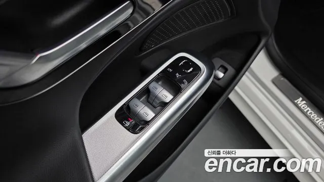 Mercedes-Benz E-Class W214 — Фото автомобиля 29