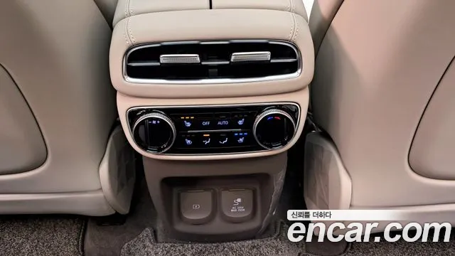Genesis GV80 2.5T Бензин AWD — Фото автомобиля 16