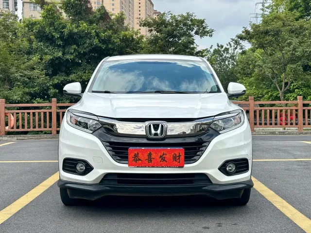 Honda Vezel — Фото автомобиля 2