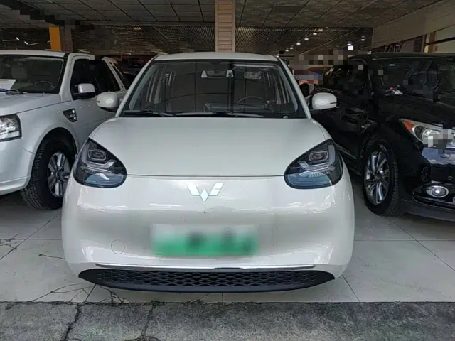 Wuling Bingo — Фото автомобиля 2